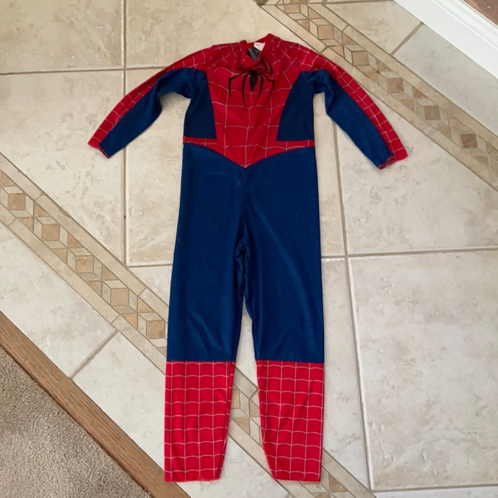 Spider Man - size 4-6